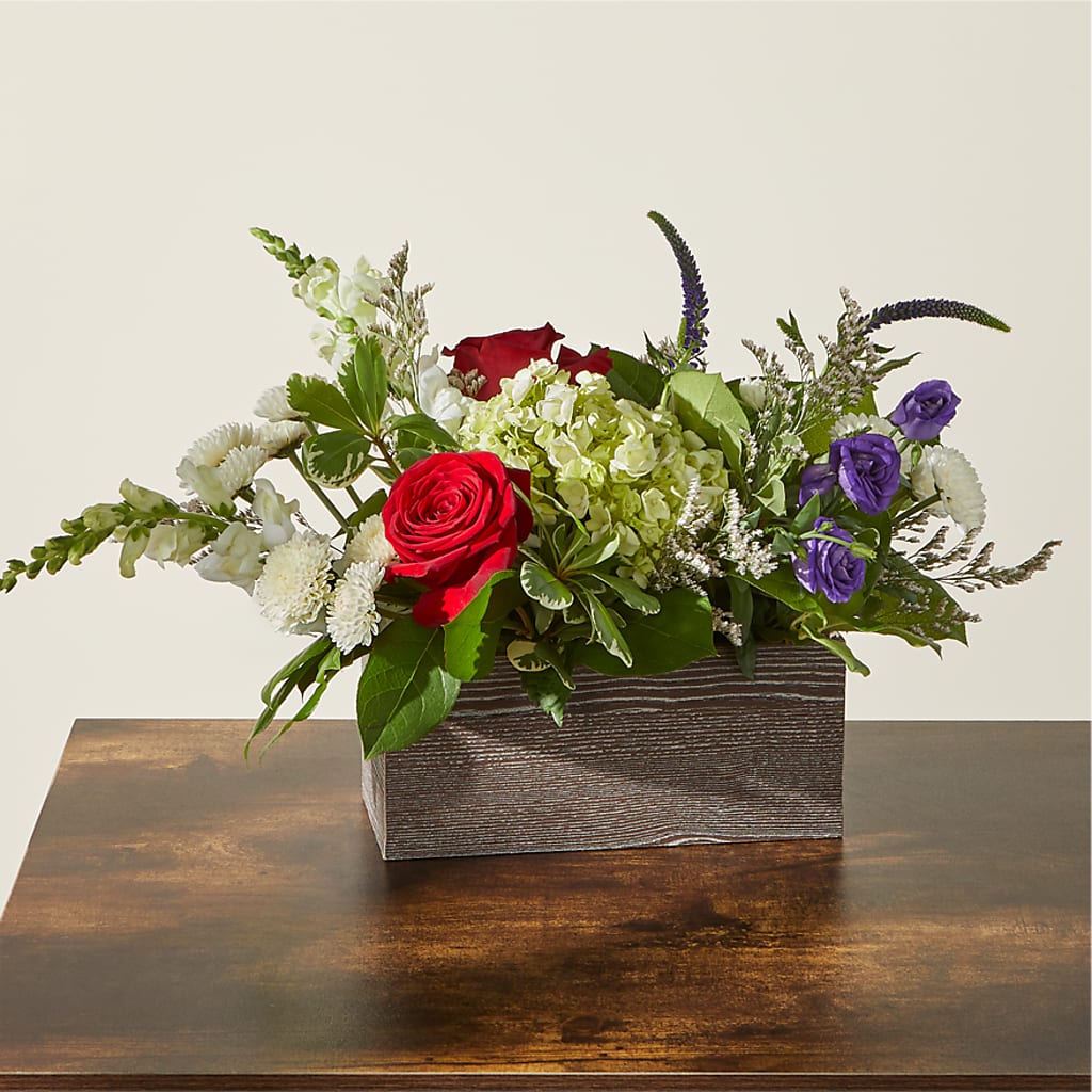 Sweet Magnolia Bouquet – Forget-me-not Florist, Fort Recovery OH
