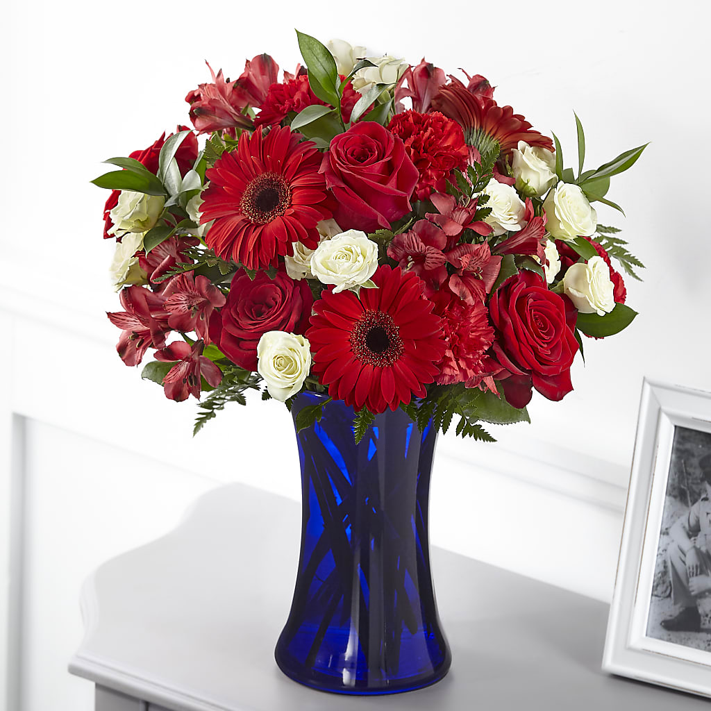 Hearts Embrace Bouquet – Forget-me-not Florist, Fort Recovery OH