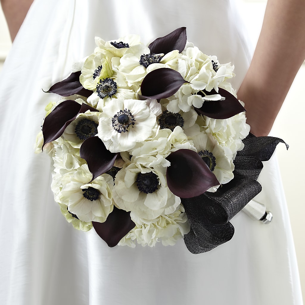 To Have and To Hold Bouquet – Forget-me-not Florist, Fort Recovery OH