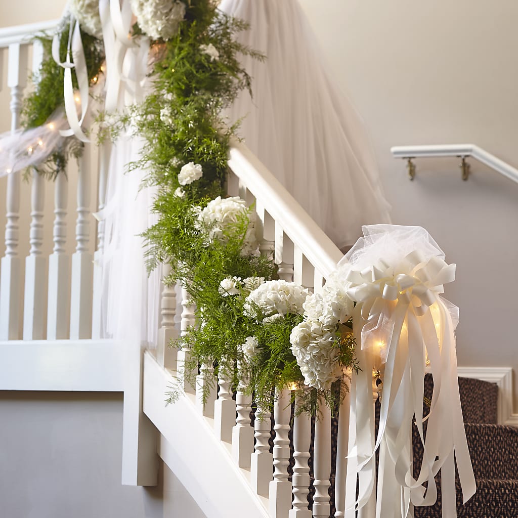 Champagne Dreams Garland – Forget-me-not Florist, Fort Recovery OH