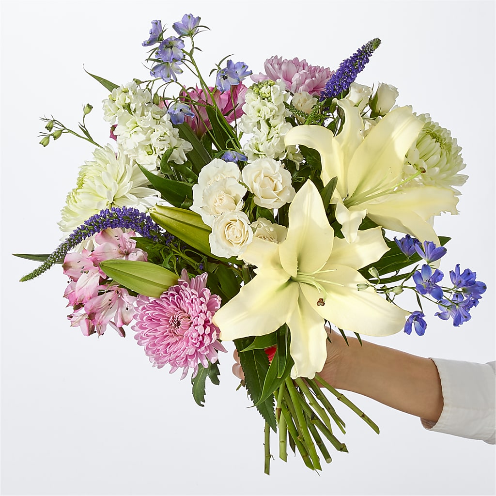 Winter Celebration Bouquet –  Forget-me-not Florist, Fort Recovery OH