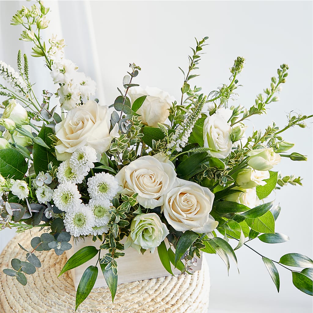 Cashmere Bouquet –  Forget-me-not Florist, Fort Recovery OH