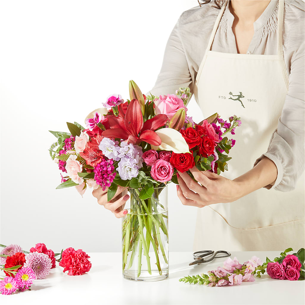 Swooning Over You - A Luxury Florist Original –  Forget-me-not Florist, Fort Recovery OH