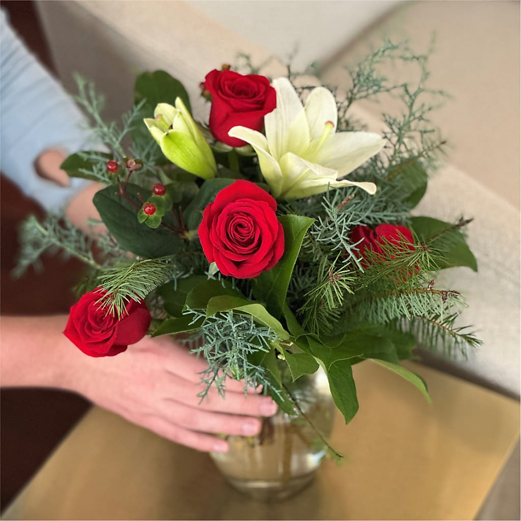 Glittering Lights Bouquet –  Forget-me-not Florist, Fort Recovery OH