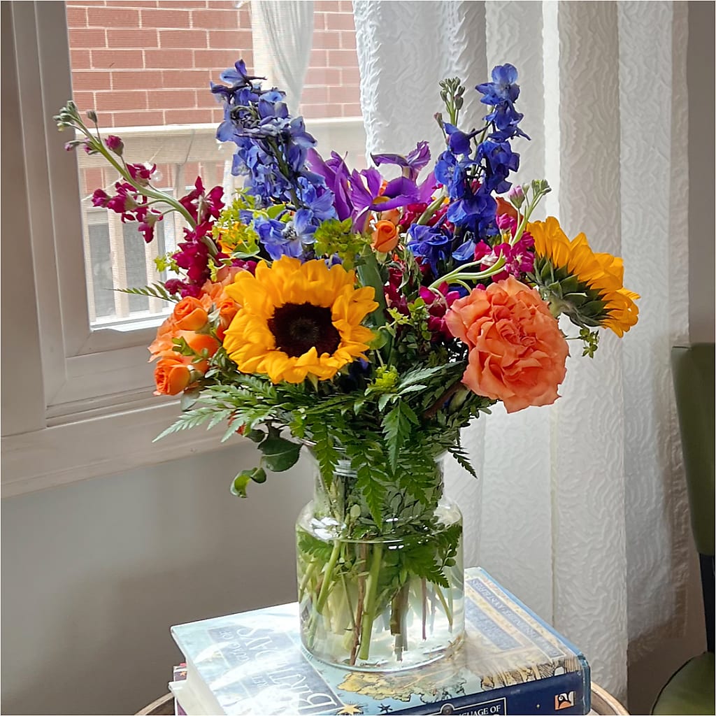 Rays of Life Bouquet –  Forget-me-not Florist, Fort Recovery OH