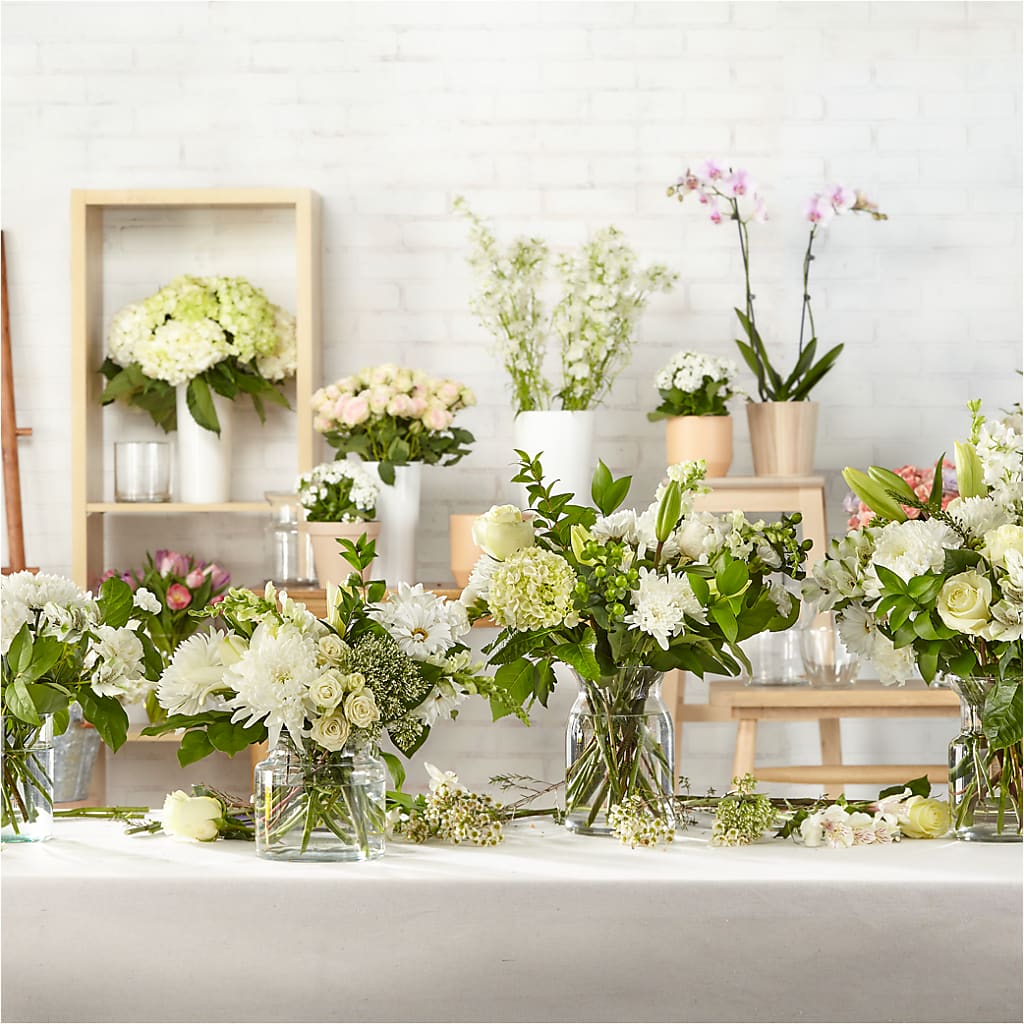 Classic Ivory – A Florist Original –  Forget-me-not Florist, Fort Recovery OH