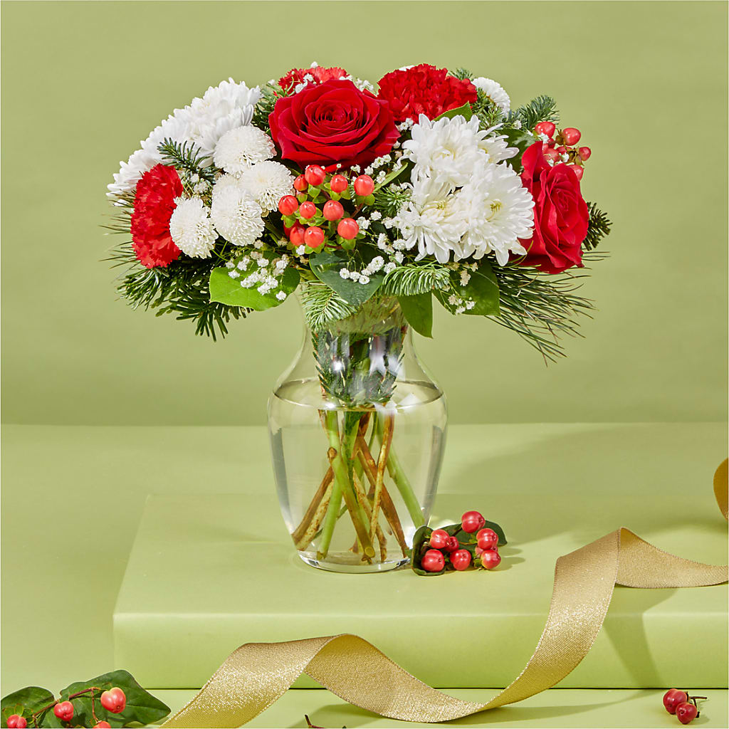 Chance of Flurries Bouquet –  Forget-me-not Florist, Fort Recovery OH