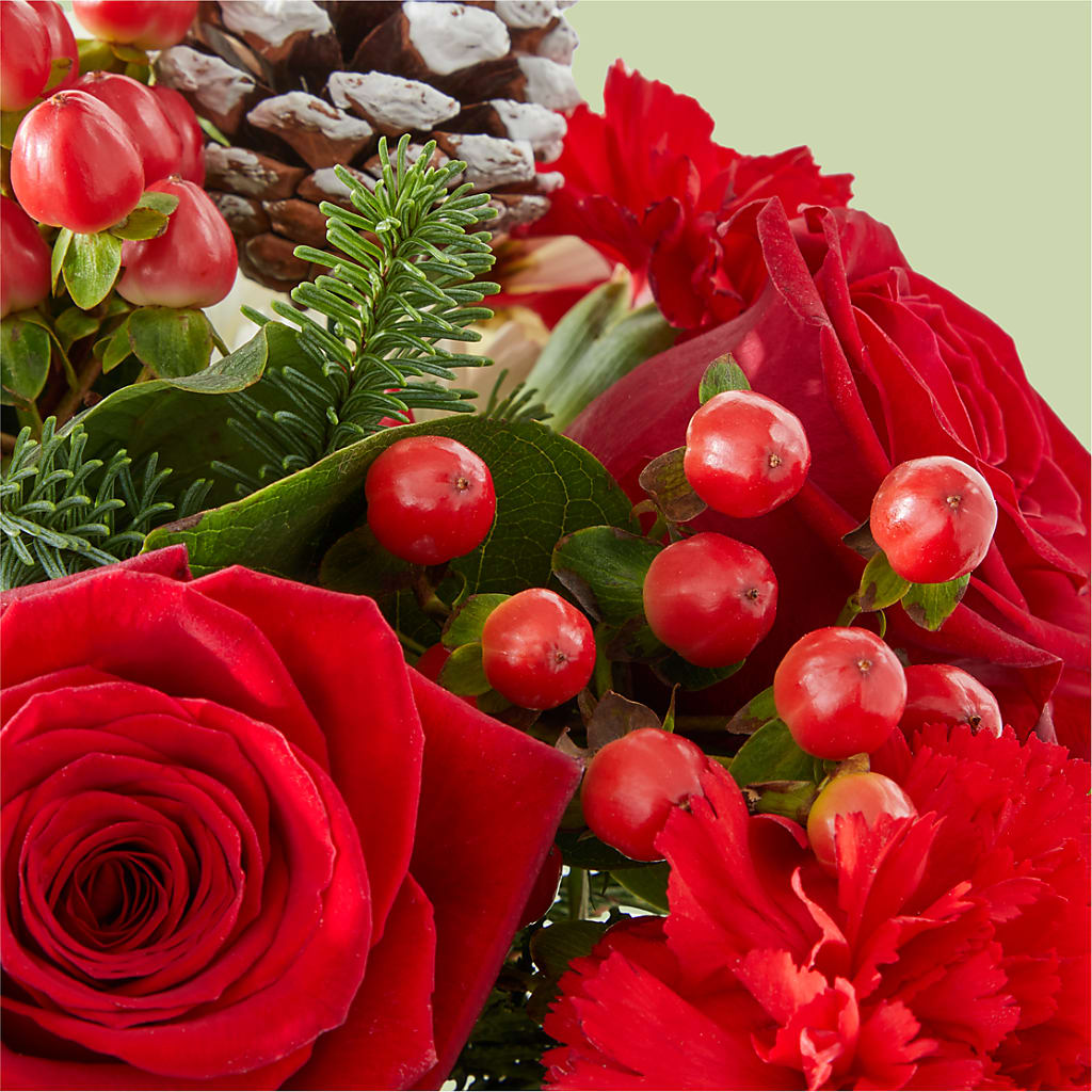 Snow Angel Bouquet –  Forget-me-not Florist, Fort Recovery OH