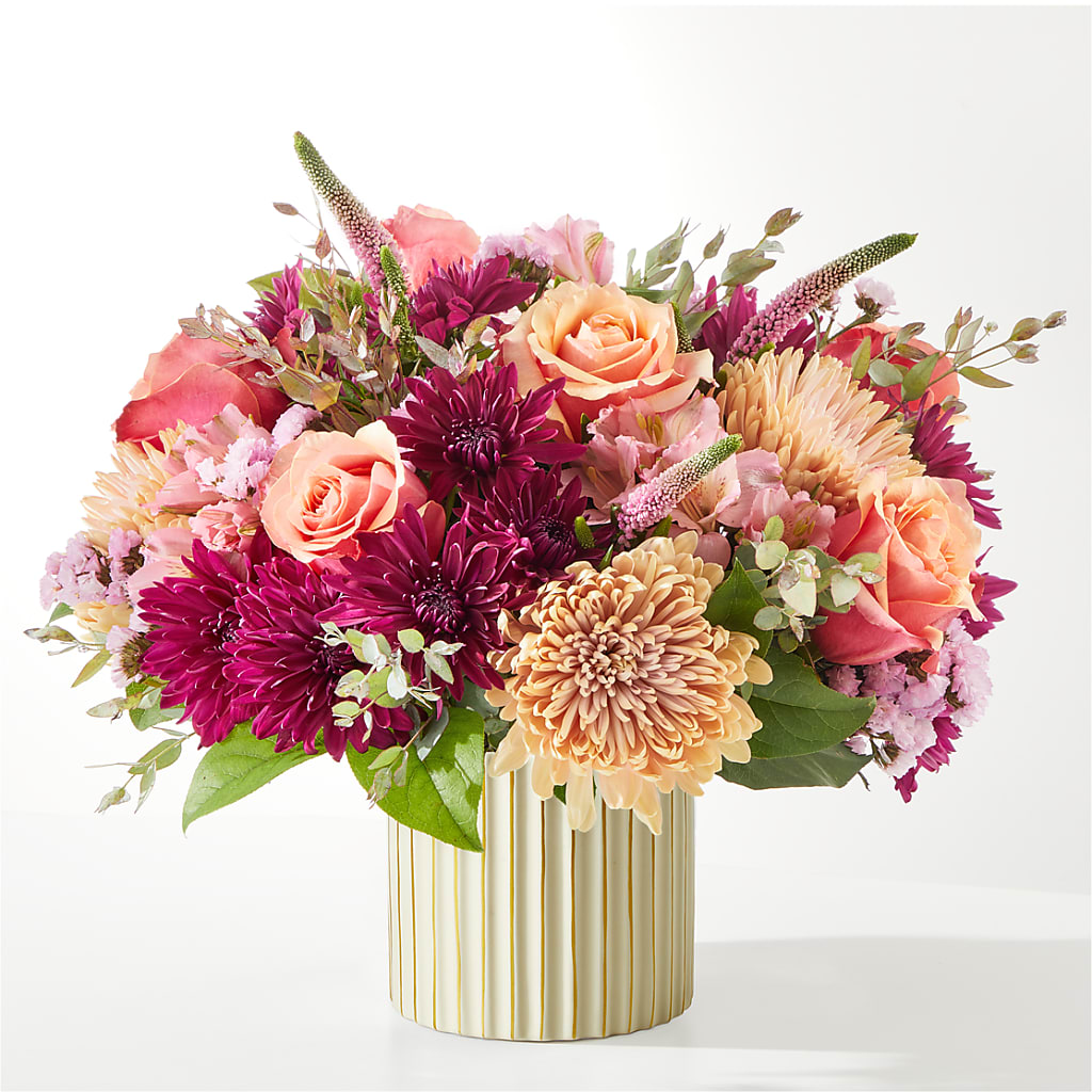 Berry Cobbler Bouquet with Ivory Vase –  Forget-me-not Florist, Fort Recovery OH