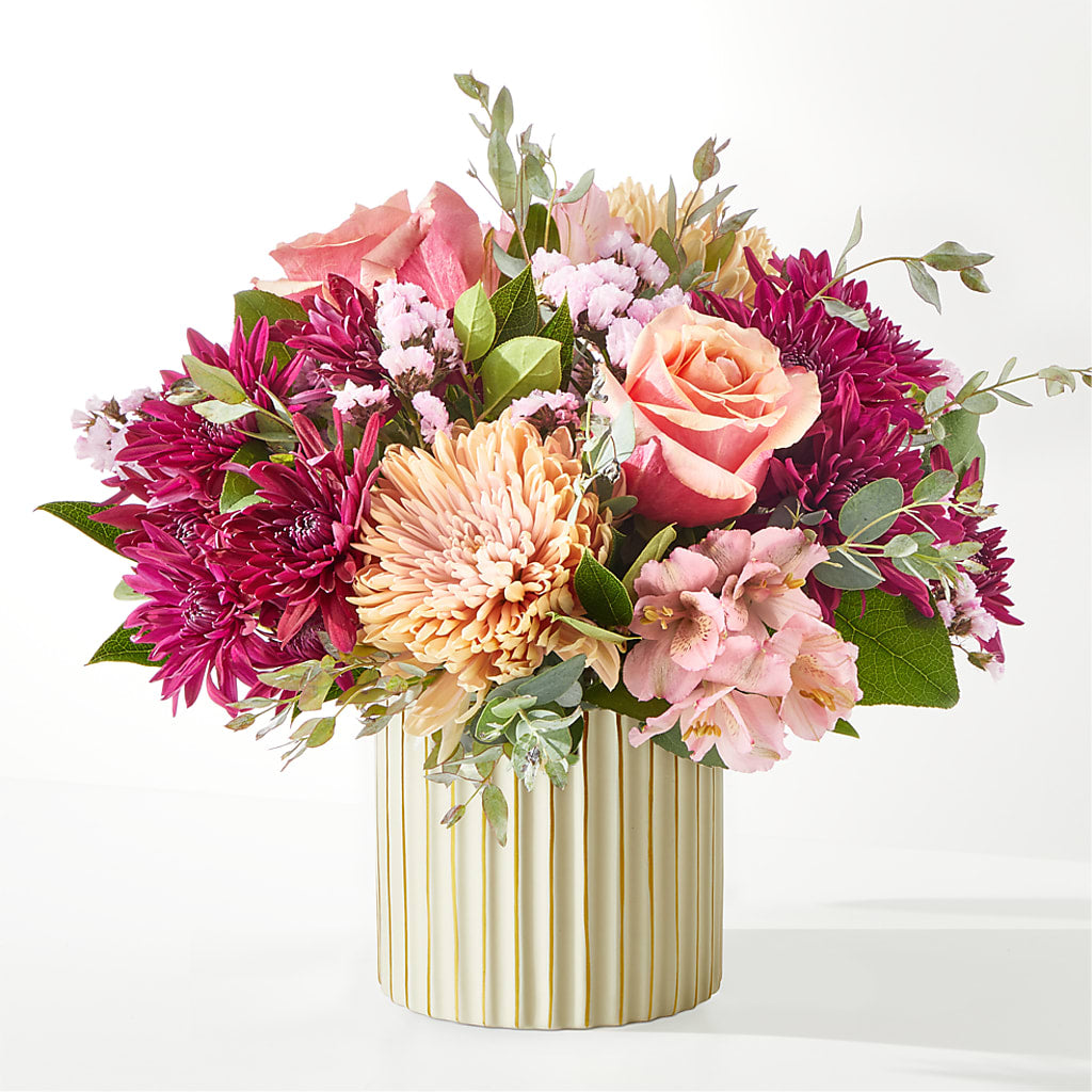 Berry Cobbler Bouquet with Ivory Vase –  Forget-me-not Florist, Fort Recovery OH